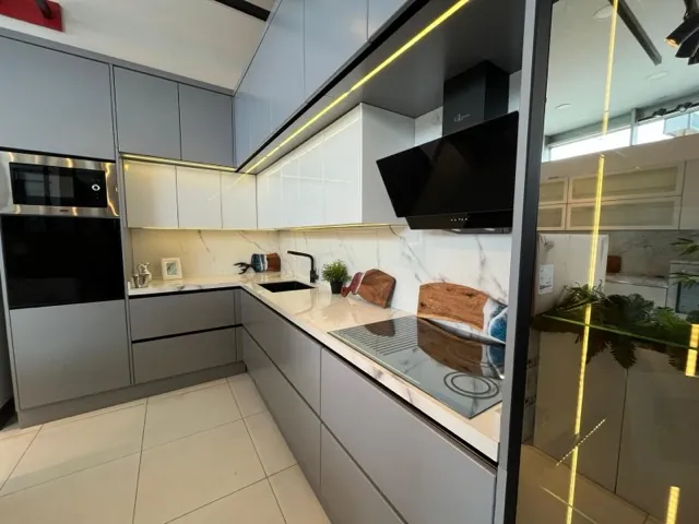 DualLine Kitchen